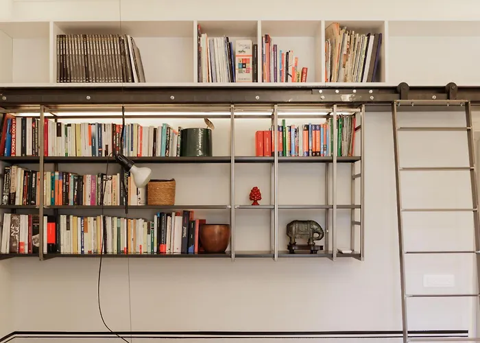 In Trastevere Urban Apartment